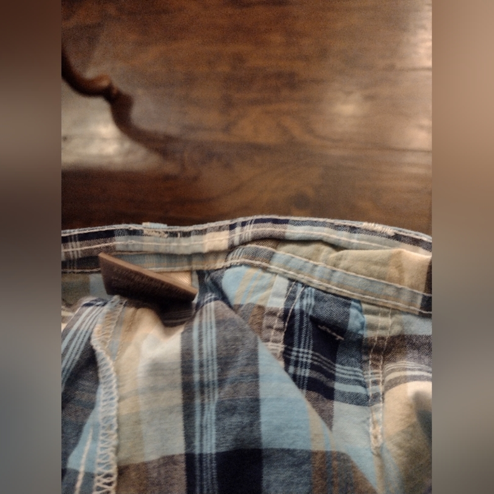 White Stag Blue and Striped With Other Colors Bermuda Shorts Size 8. - Picture 10 of 14
